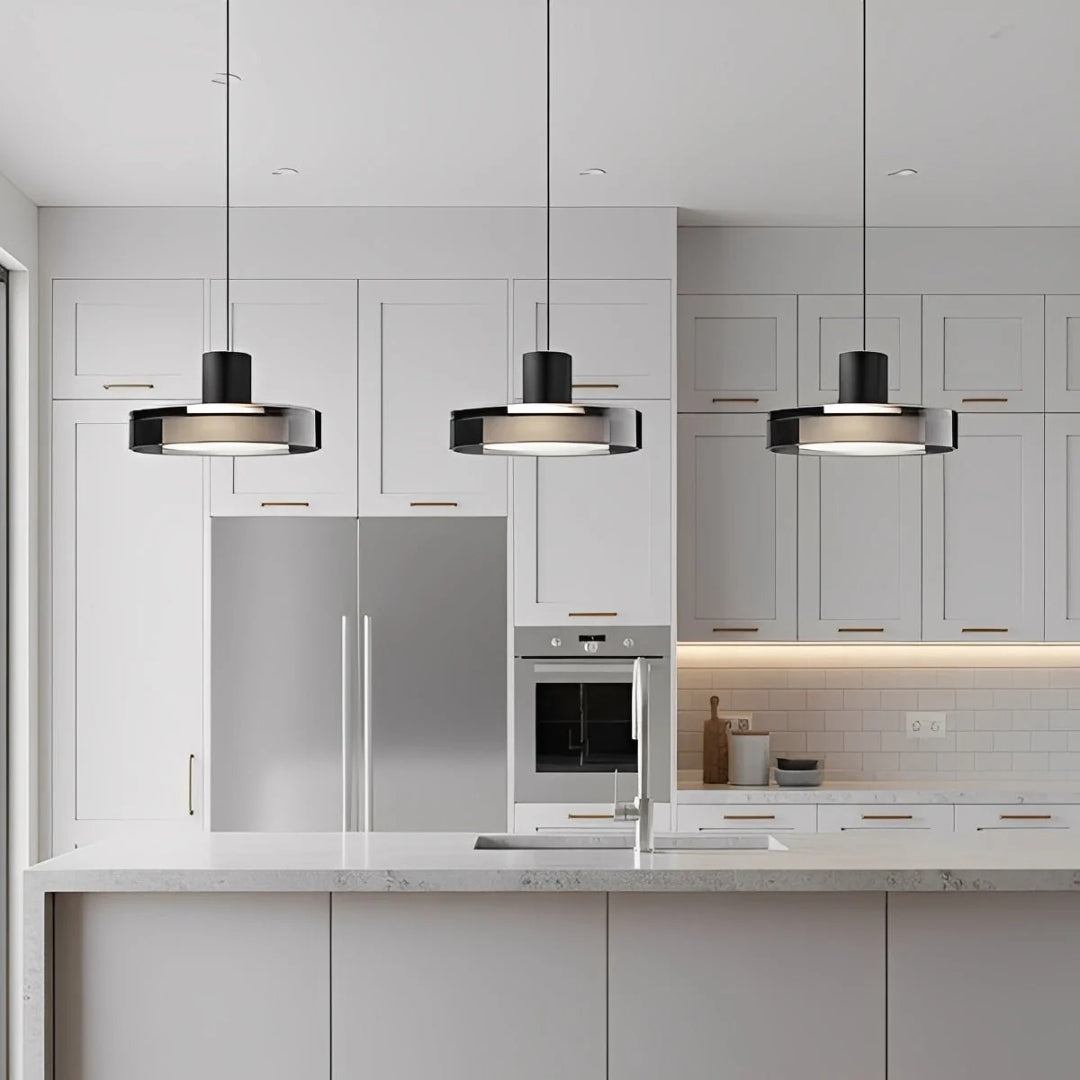 Szklana lampa wisząca kuchenna z kloszem – widok produktu 10 | Nuvira Home