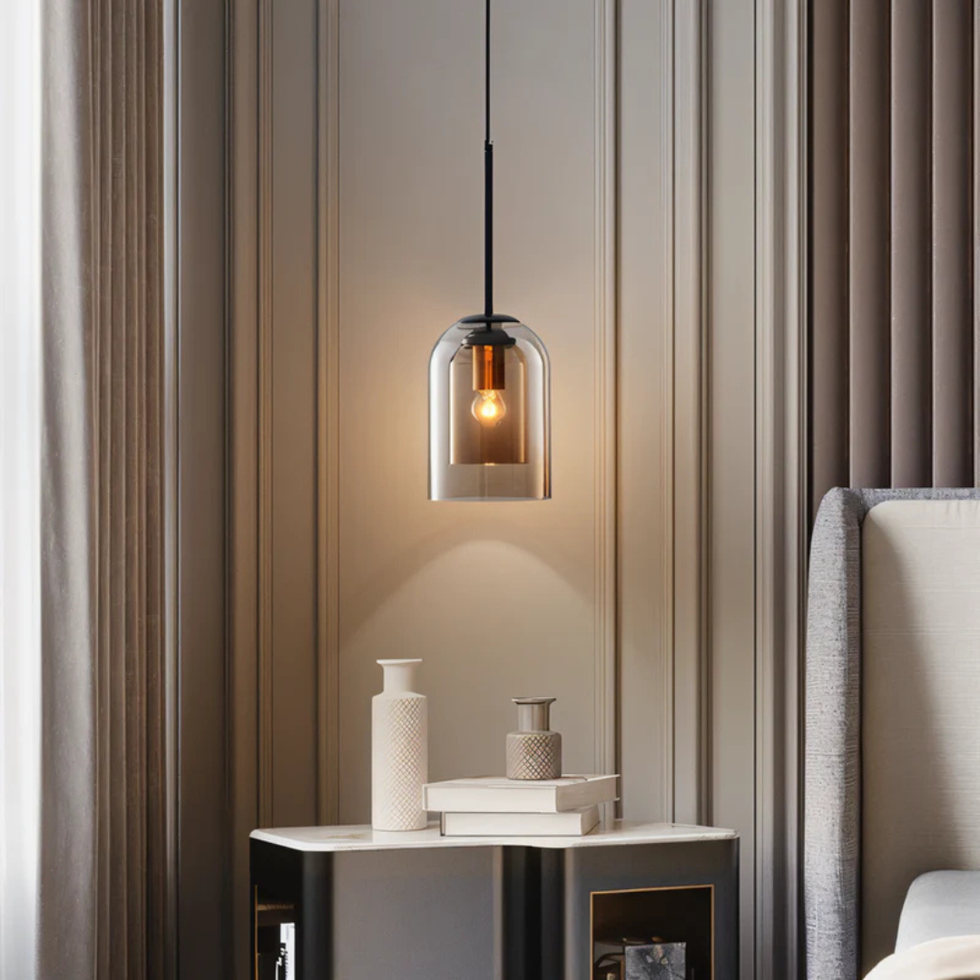 Szklana Lampa Wisząca – Ponadczasowa Nowoczesna Elegancja – widok produktu 1 | Nuvira Home