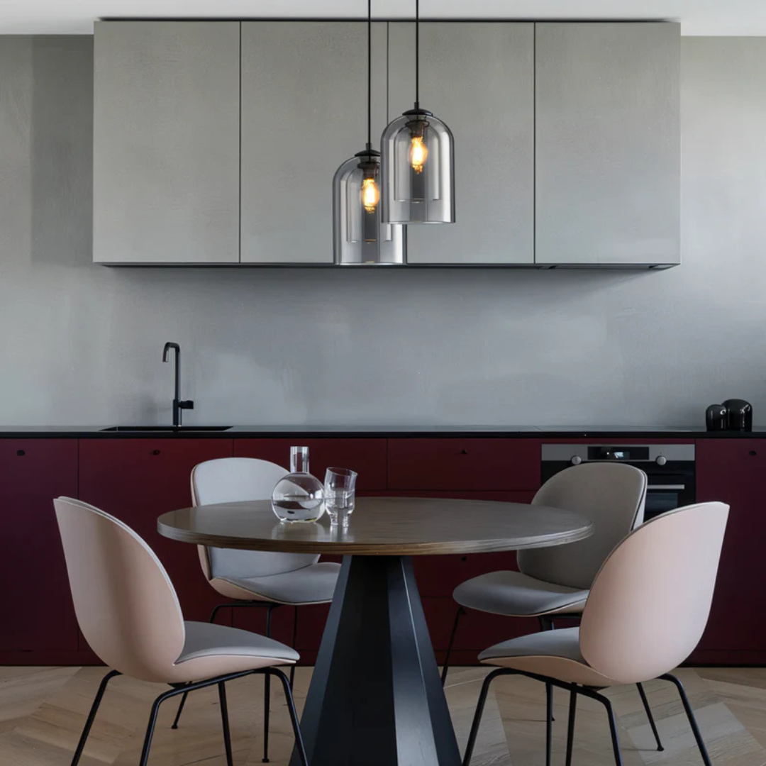 Szklana Lampa Wisząca – Ponadczasowa Nowoczesna Elegancja – widok produktu 2 | Nuvira Home