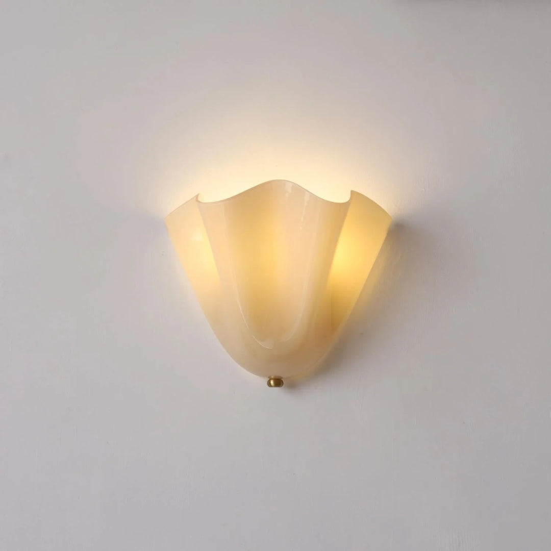 Vintage inspirowana lampa ścienna z motywem liścia – widok produktu 5 | Nuvira Home