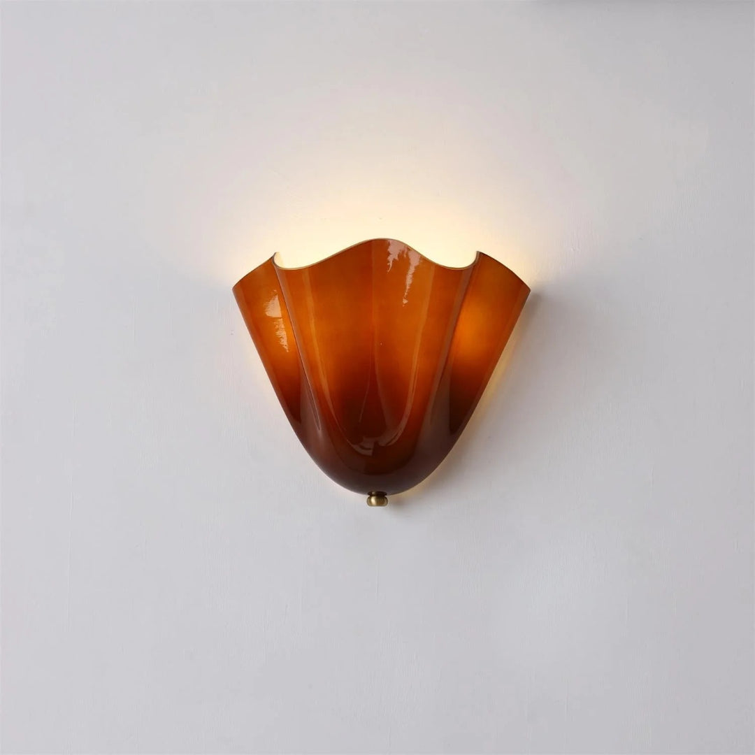 Vintage inspirowana lampa ścienna z motywem liścia – widok produktu 9 | Nuvira Home