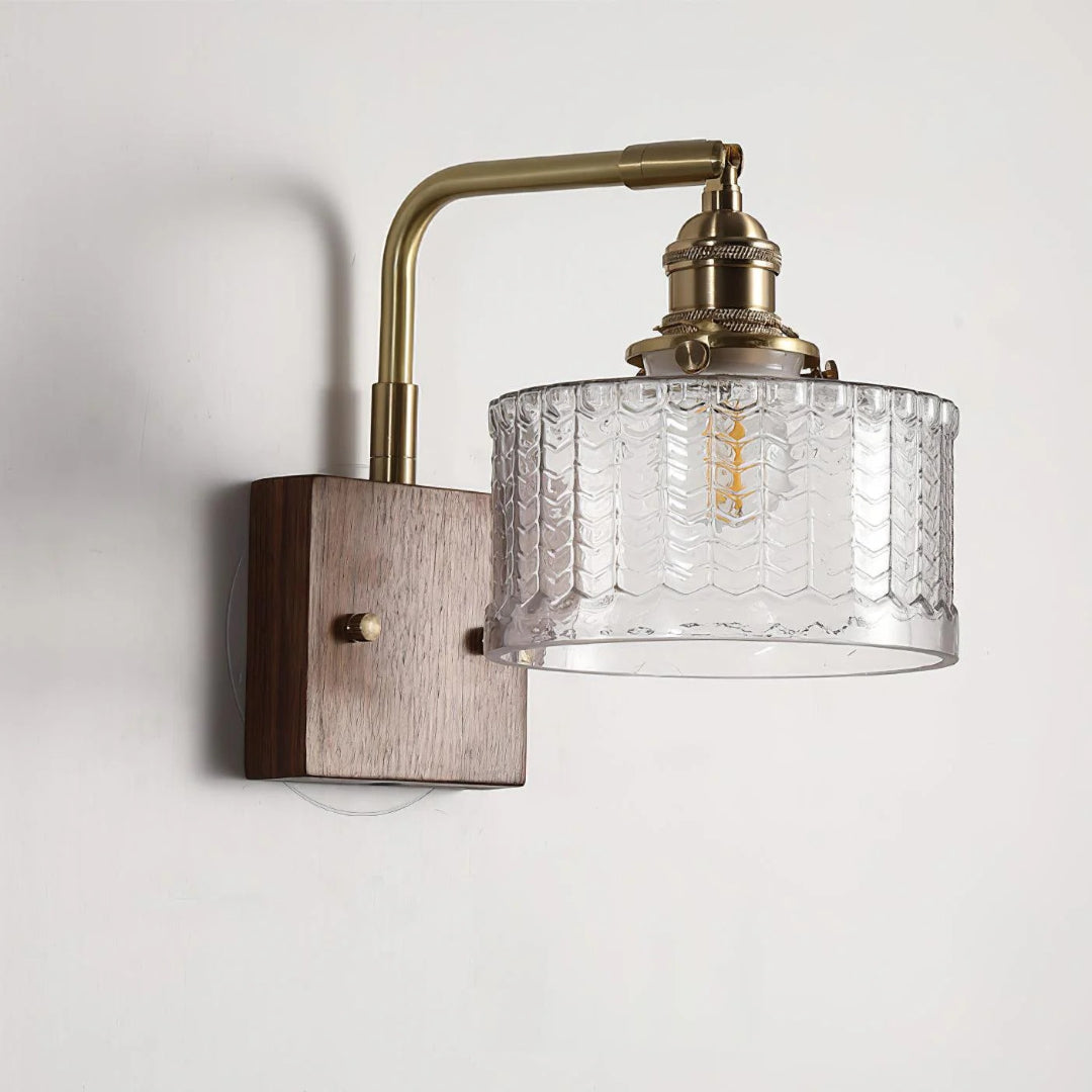 Vintage szklana lampa ścienna z wzorem – widok produktu 2 | Nuvira Home