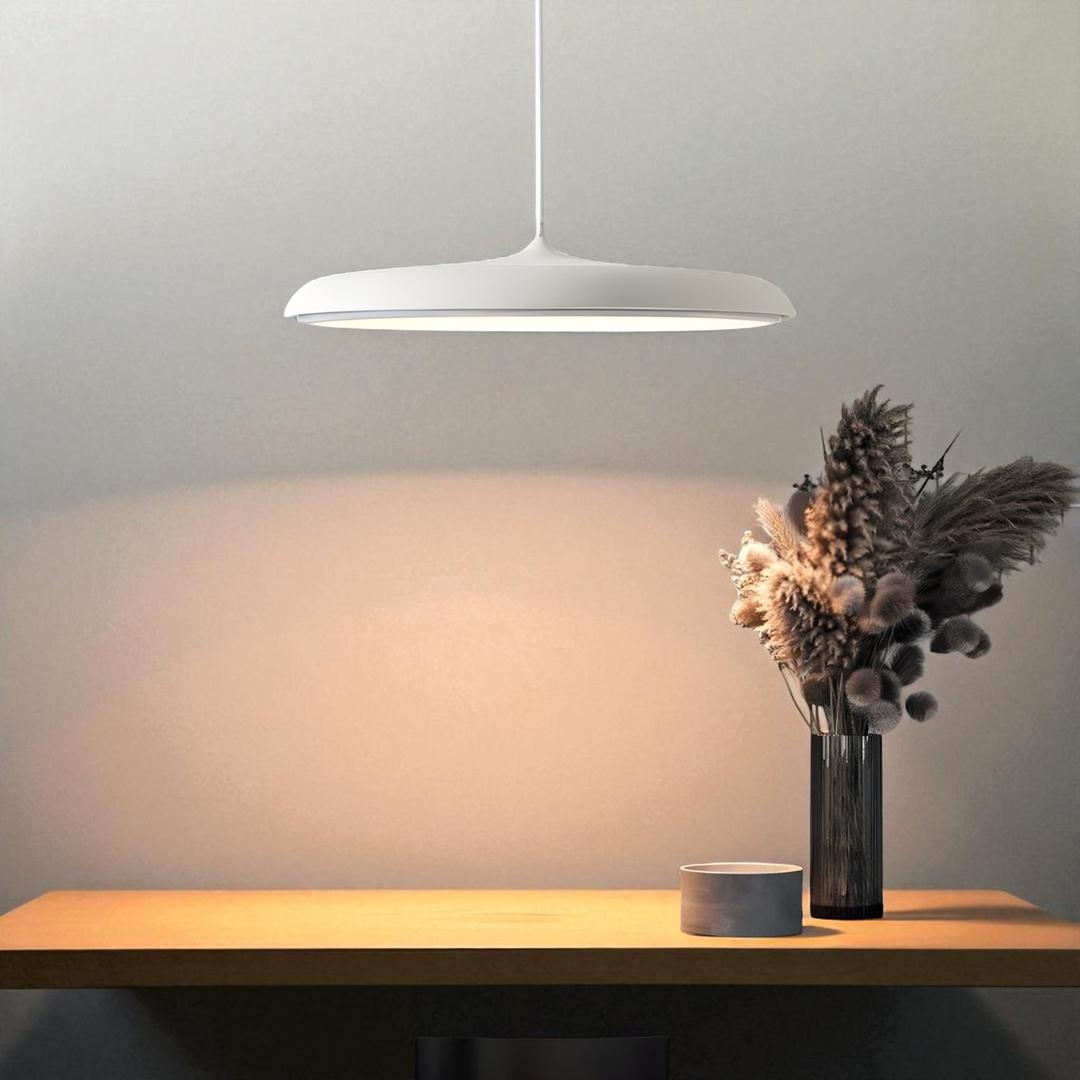 Wiszące Lampy LED W Kształcie Dysku – Nowoczesny Urok – widok produktu 5 | Nuvira Home