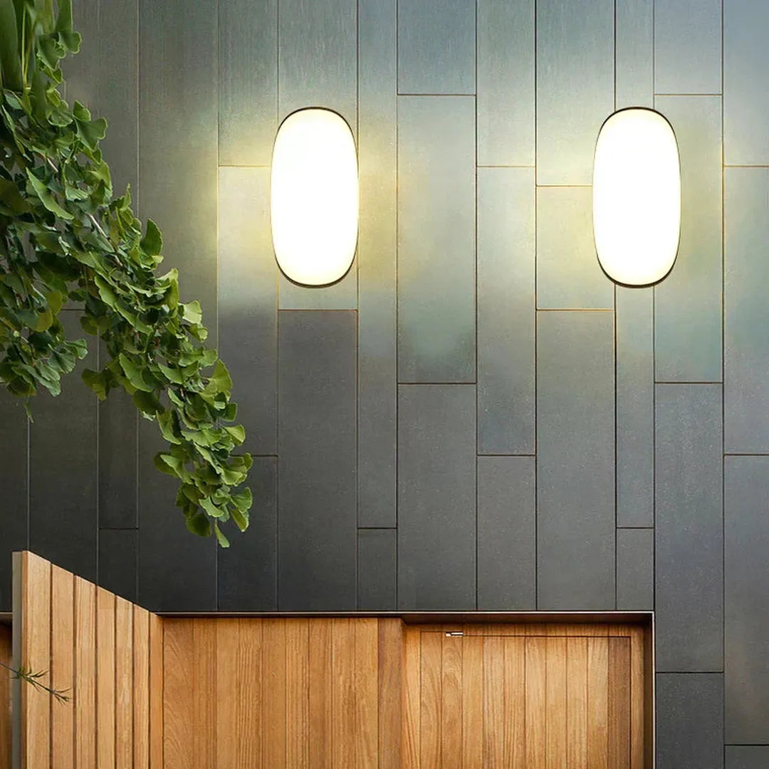 Zewnętrzna Lampa Ścienna LED – Smukły i Nowoczesny Design – widok produktu 3 | Nuvira Home