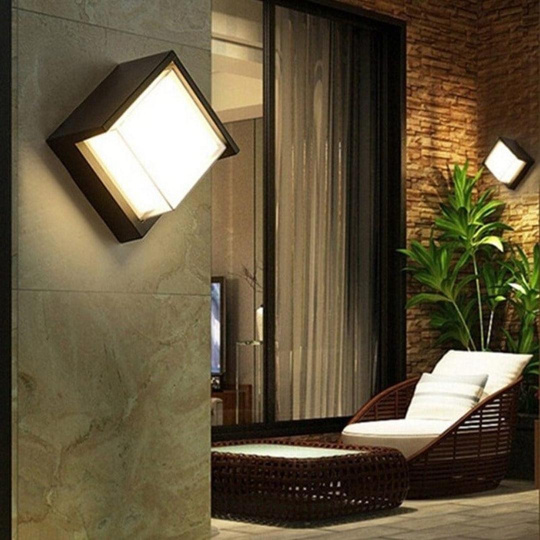 Zewnętrzna Lampa Ścienna LED Z Czujnikiem Ruchu – widok produktu 2 | Nuvira Home