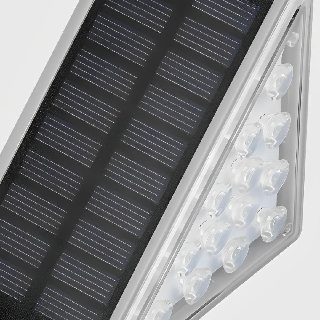 Zewnętrzna solarna lampa schodowa LED – widok produktu 13 | Nuvira Home