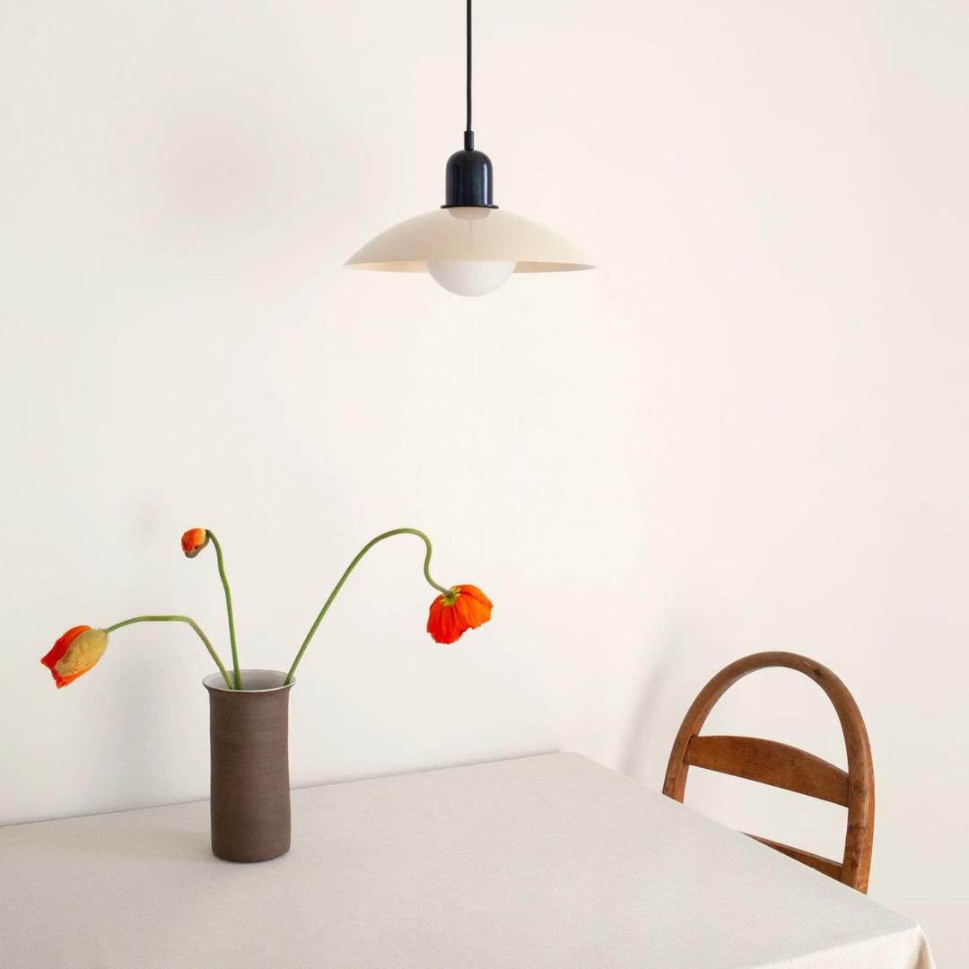 Lampa Wisząca Bauhaus Z Kloszem Typu Kopuła