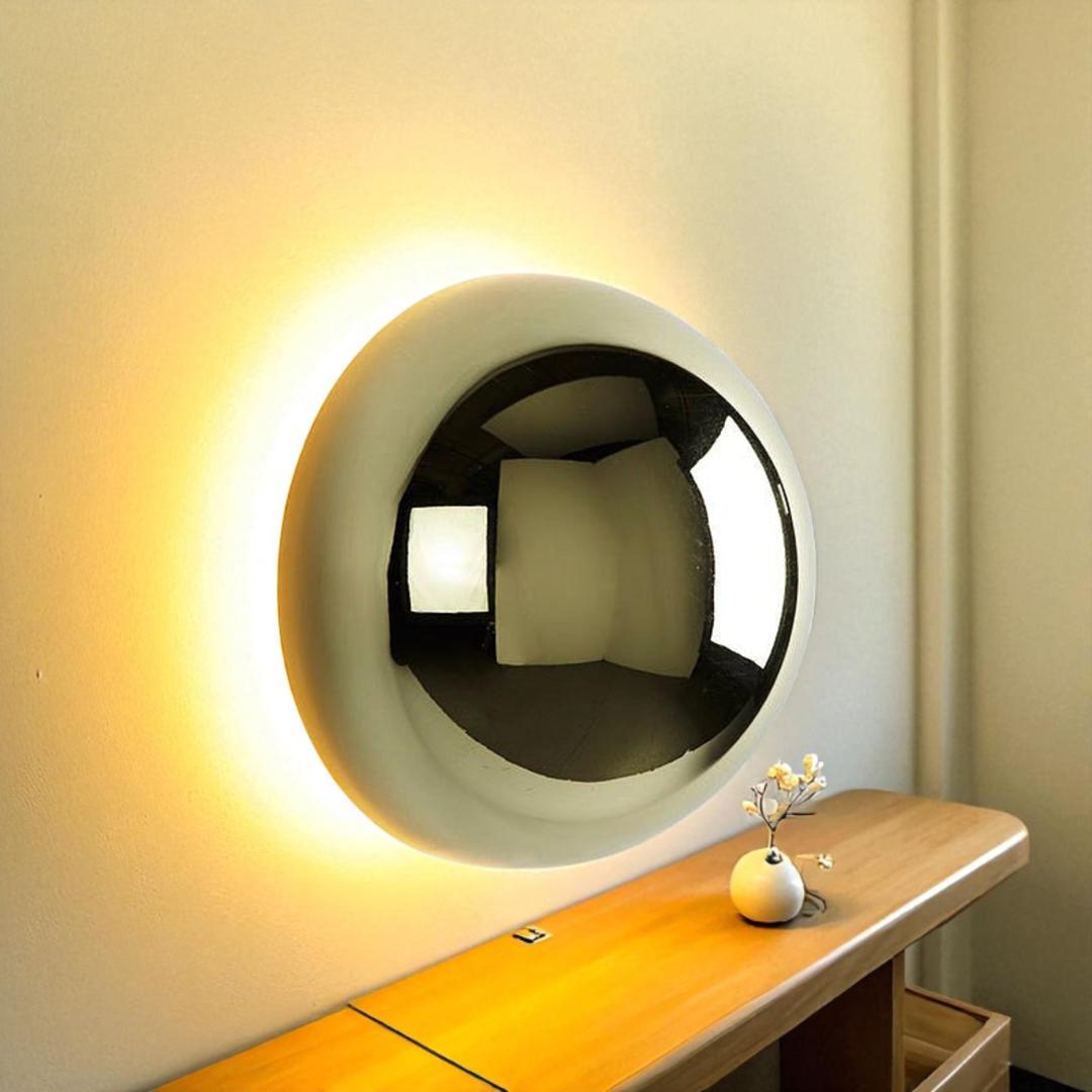 Lampa Ścienna Z Zakrzywioną Metalową Ramą | Styl Vintage