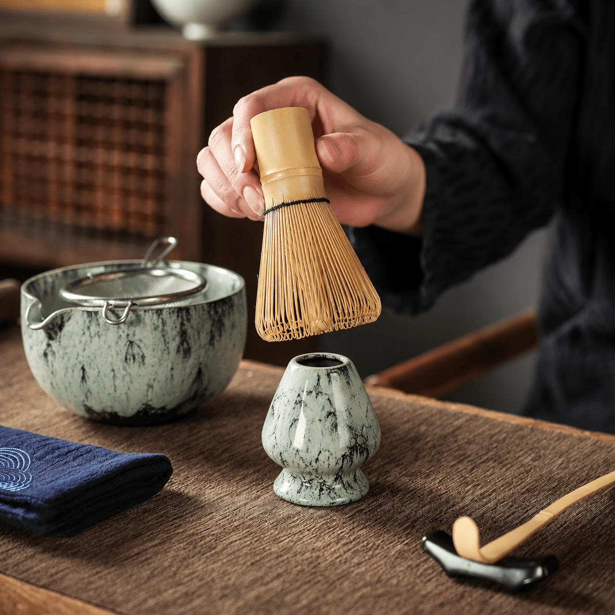 Japoński Zestaw do Matchy 6 Elementów z Ceramiczną Czarką