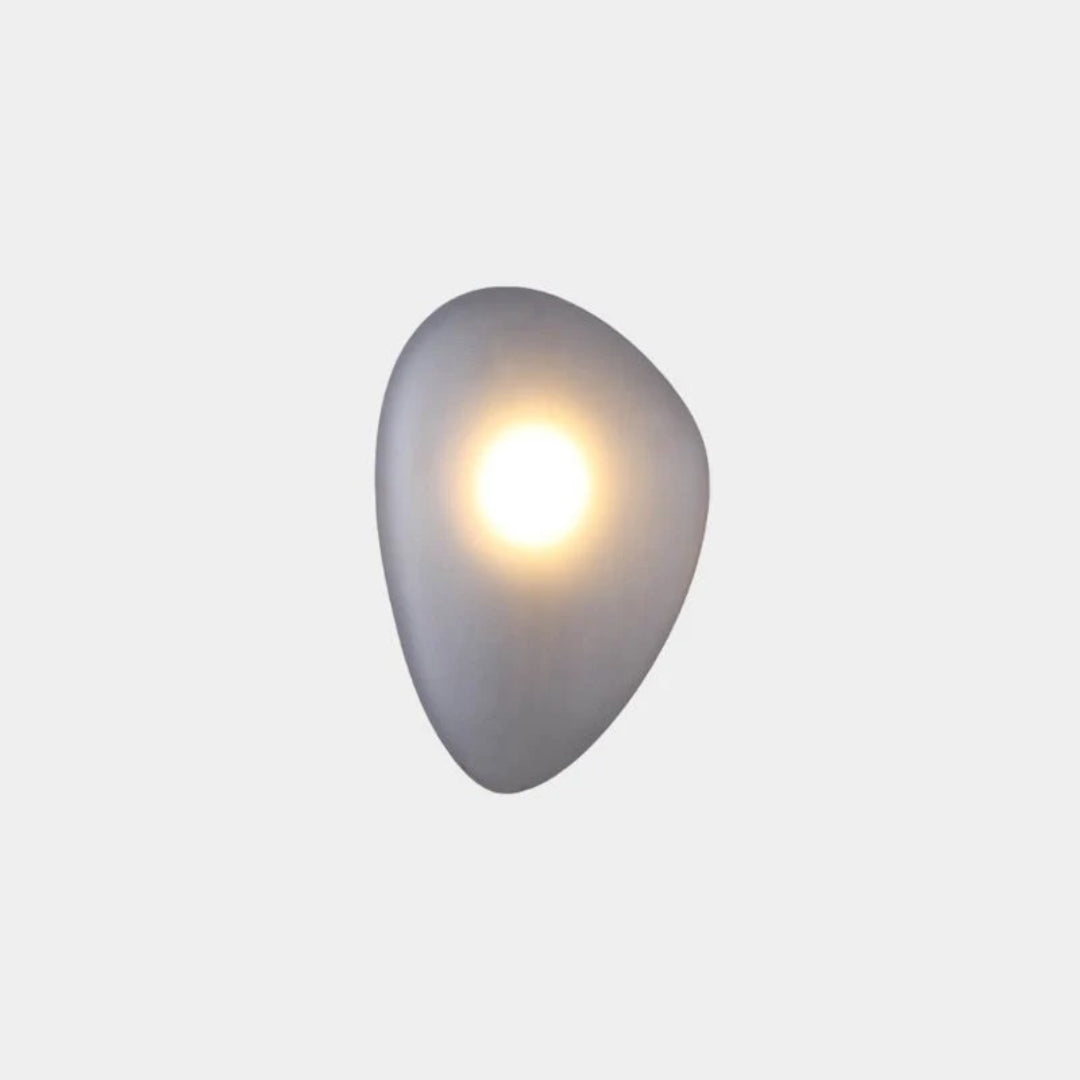 Organiczna minimalistyczna lampa ścienna