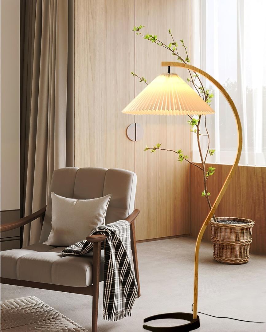 Lampe sur pied en bois avec abat-jour plissé