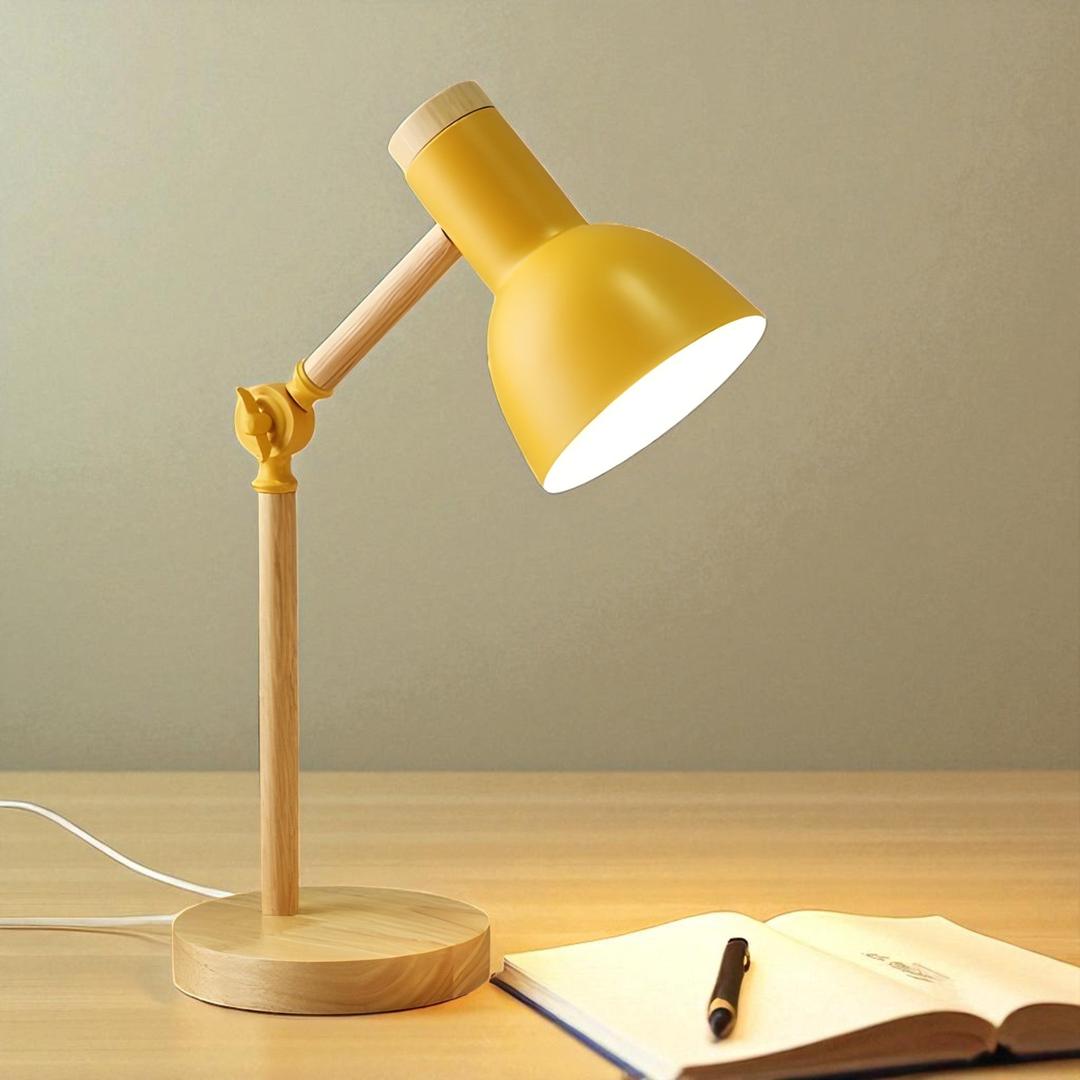 Nordycka Drewniana Lampa Biurkowa | LED