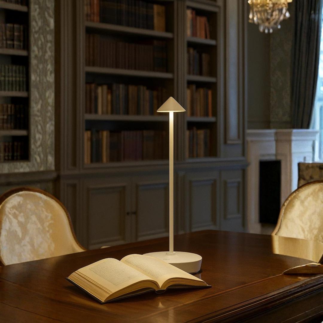 Bezprzewodowa Lampa Stołowa LED – Przenośna – widok produktu 8 | Nuvira Home