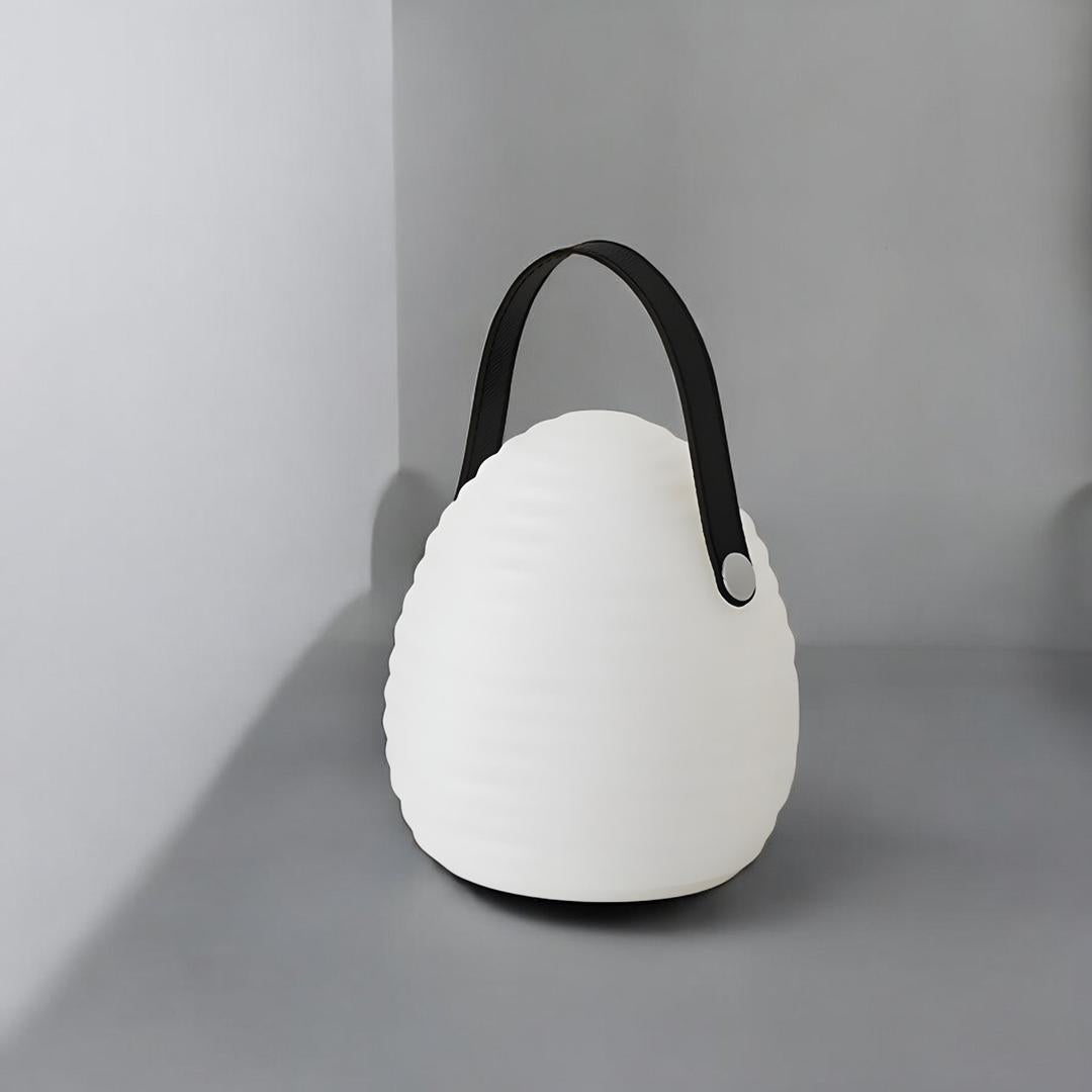 Bezprzewodowa Lampa Zewnętrzna LED – Przenośna – widok produktu 6 | Nuvira Home