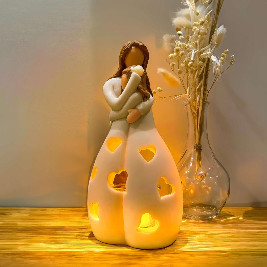 Ceramiczna Lampa Figurka „Love” – widok produktu 1 | Nuvira Home