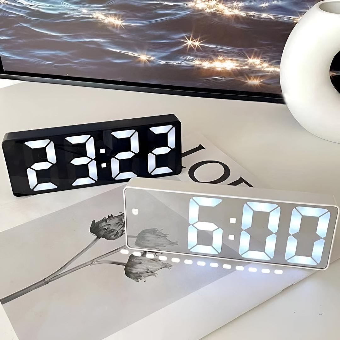 Cyfrowy Lustrzany Budzik LED – Stylowy – widok produktu 5 | Nuvira Home