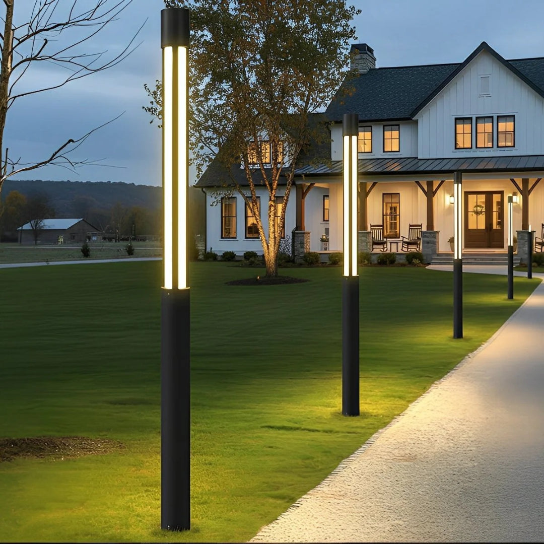 Cylindryczna ogrodowa lampa słupkowa LED – widok produktu 1 | Nuvira Home