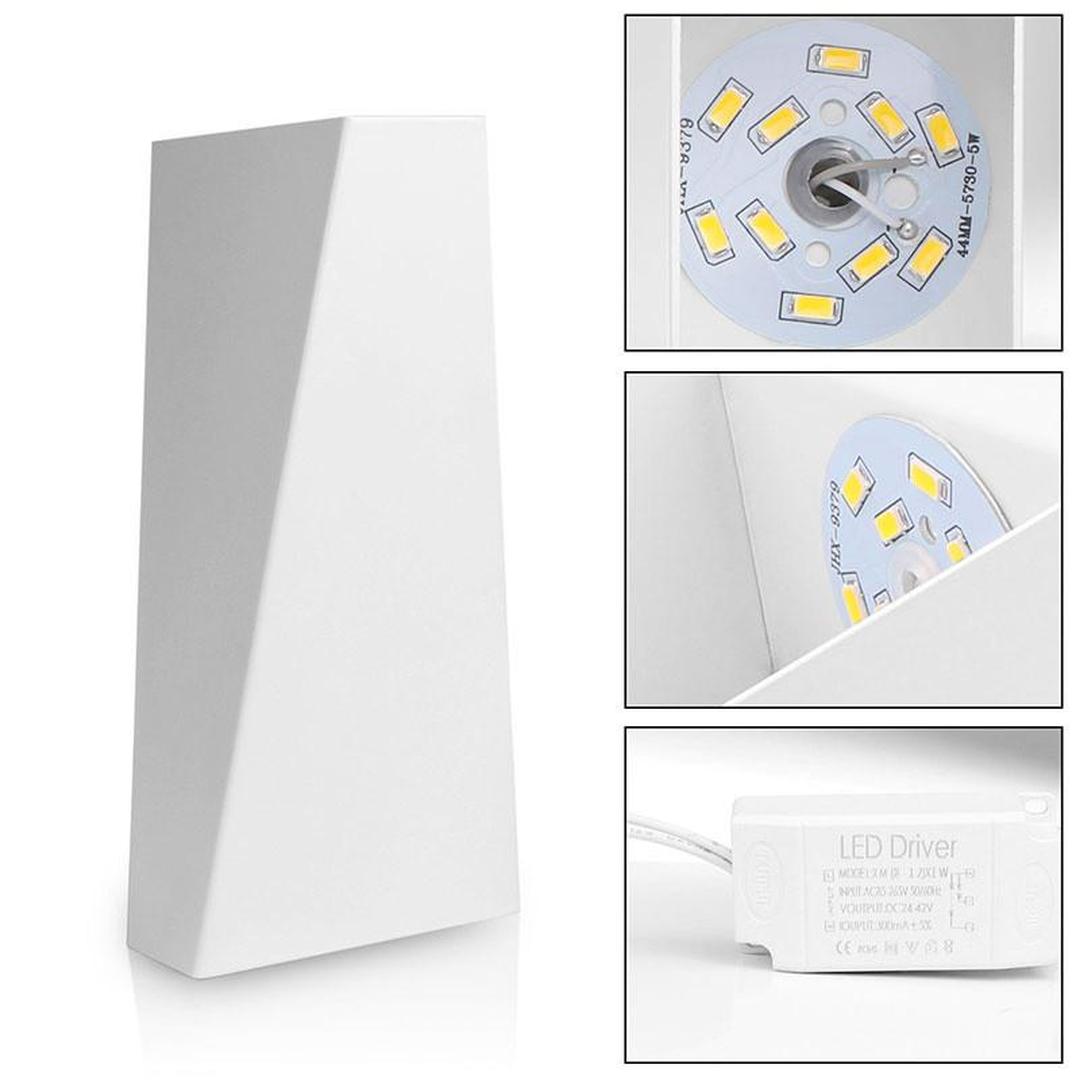 Dekoracyjna Geometryczna Lampa Ścienna – Nowoczesna – widok produktu 5 | Nuvira Home