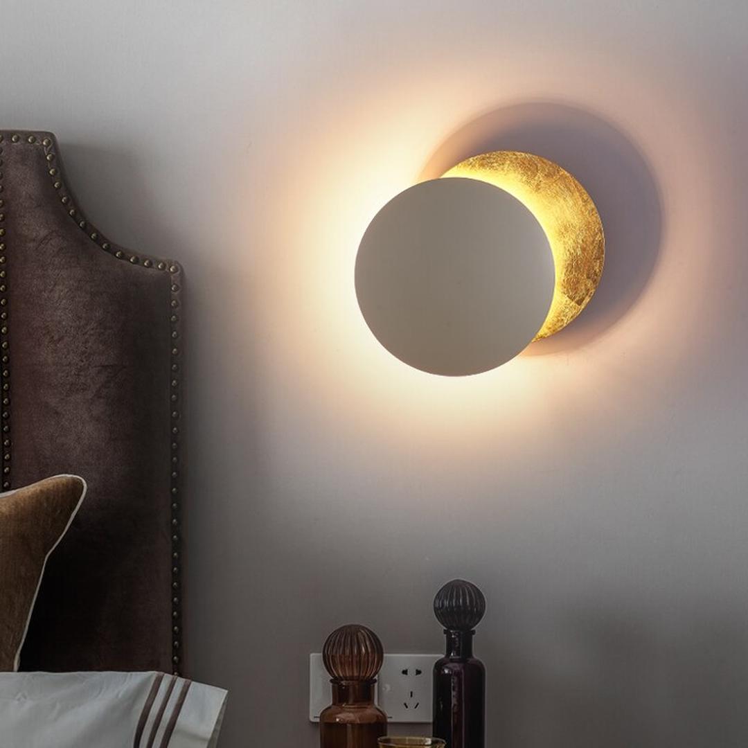 Dekoracyjna Lampa Ścienna Do Domu – W Kształcie Zaćmienia – widok produktu 5 | Nuvira Home