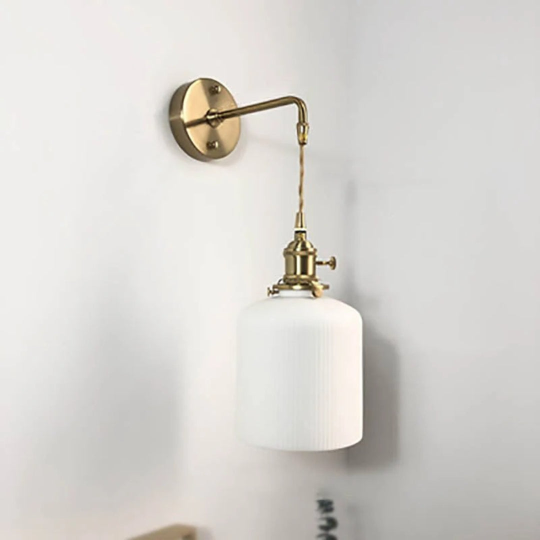 Japońska mosiężna plisowana lampa ścienna – widok produktu 15 | Nuvira Home