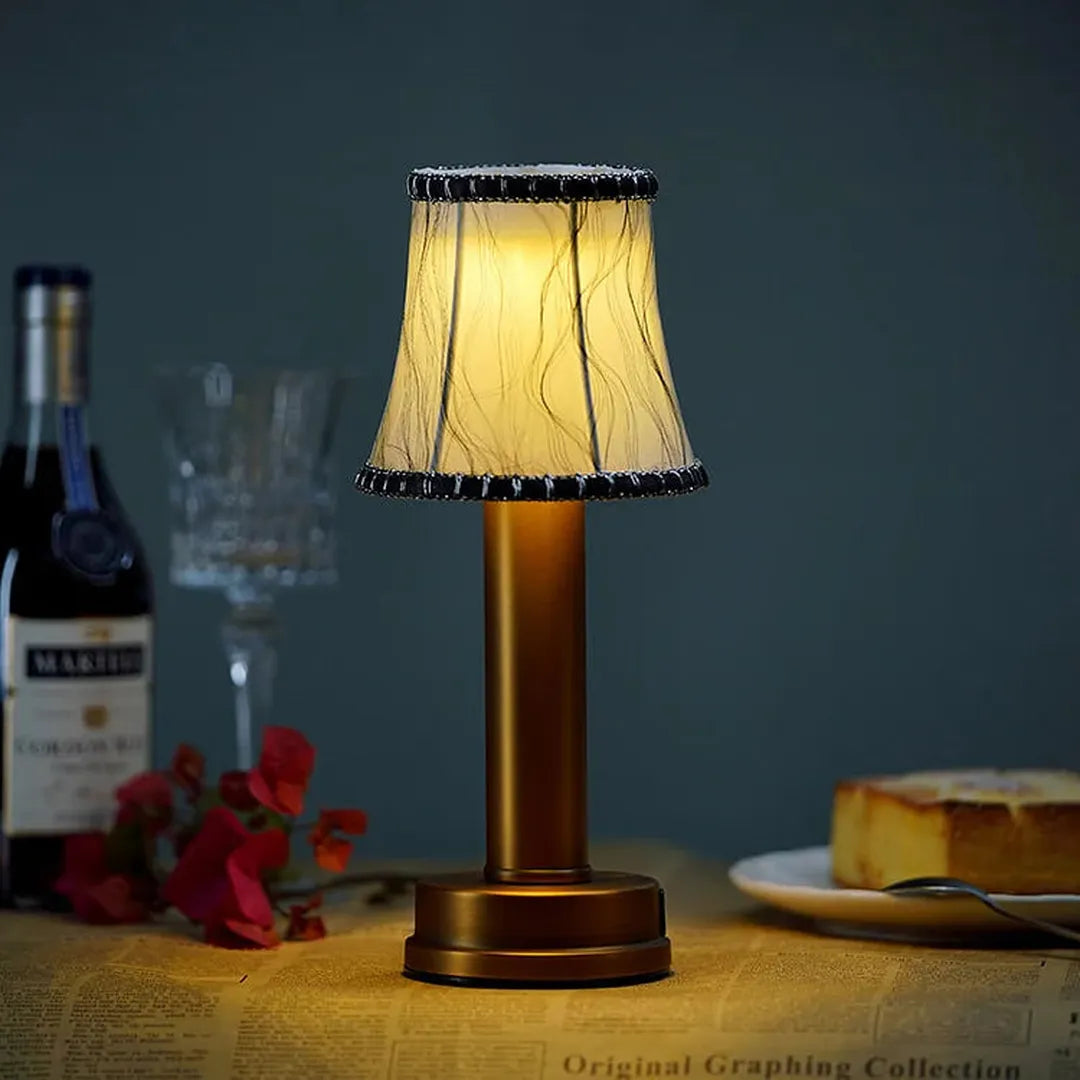 Jedwabna Lampa Stołowa LED – widok produktu 12 | Nuvira Home