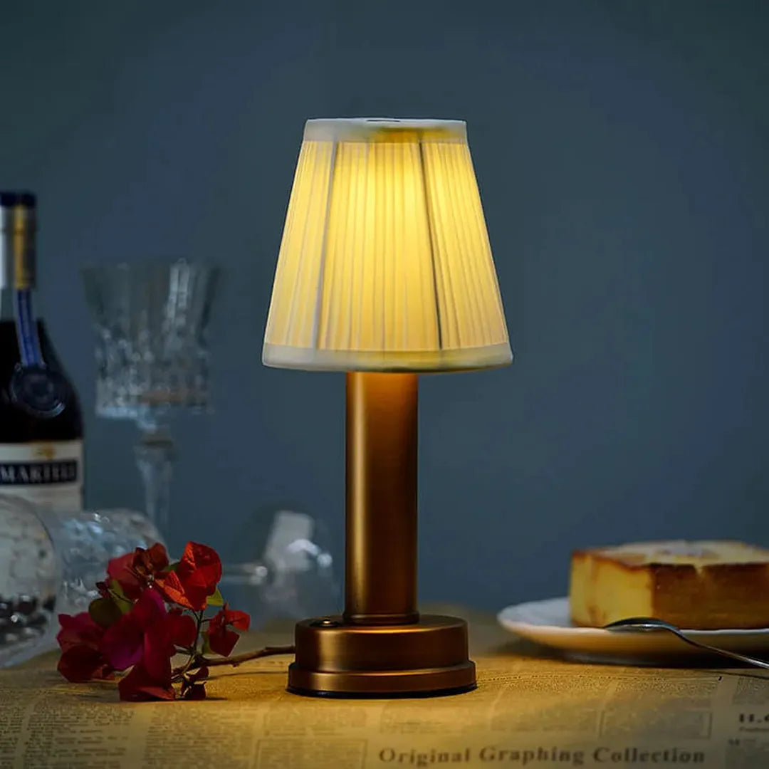 Jedwabna Lampa Stołowa LED – widok produktu 13 | Nuvira Home