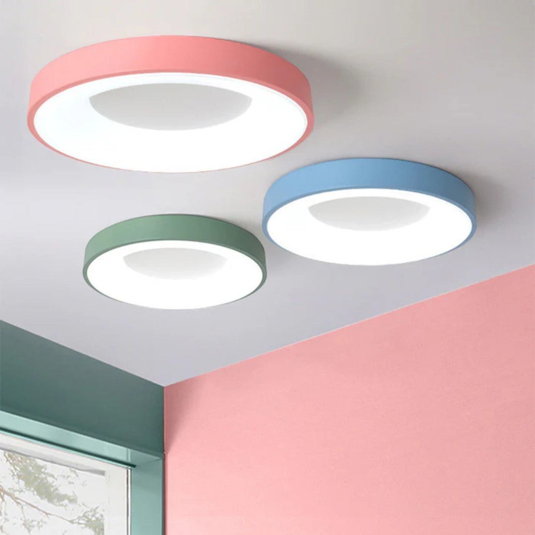 Kreatywna Kolorowa Lampa Sufitowa z Prostym Oświetleniem LED – widok produktu 17 | Nuvira Home