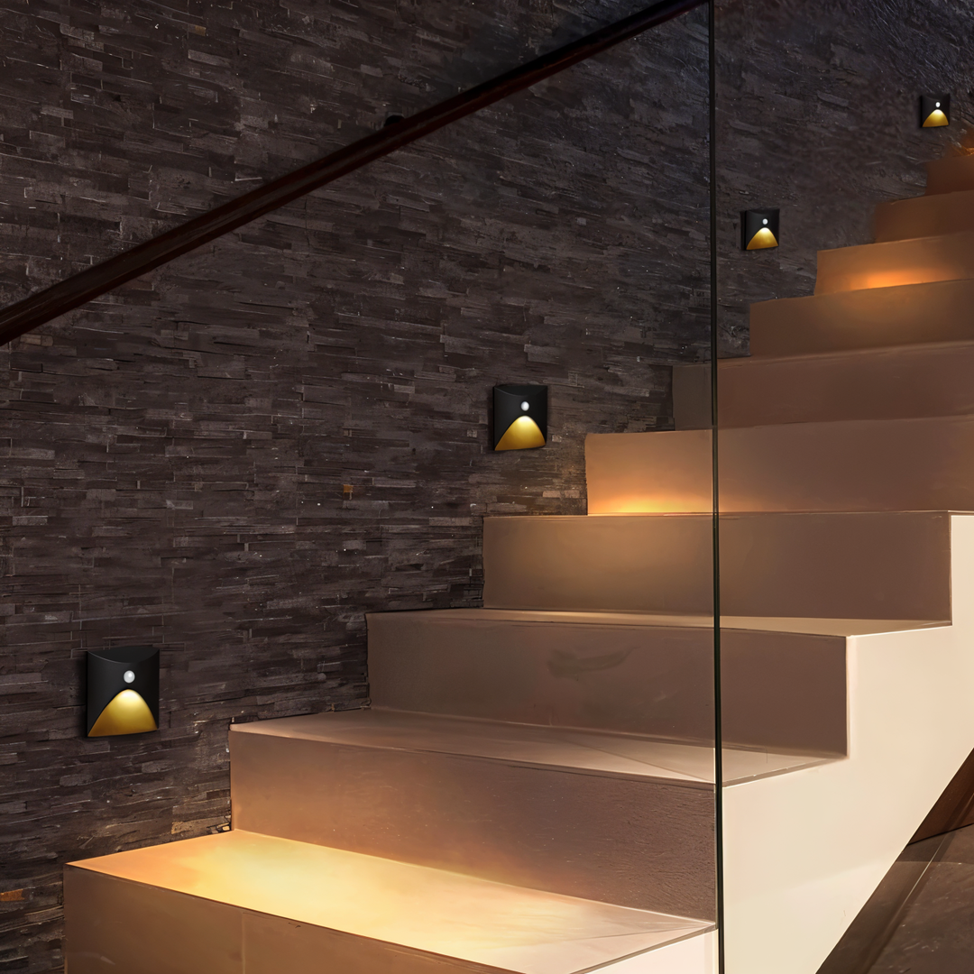 Lampa Ścienna LED IP65 – Czujnik Ruchu – widok produktu 1 | Nuvira Home