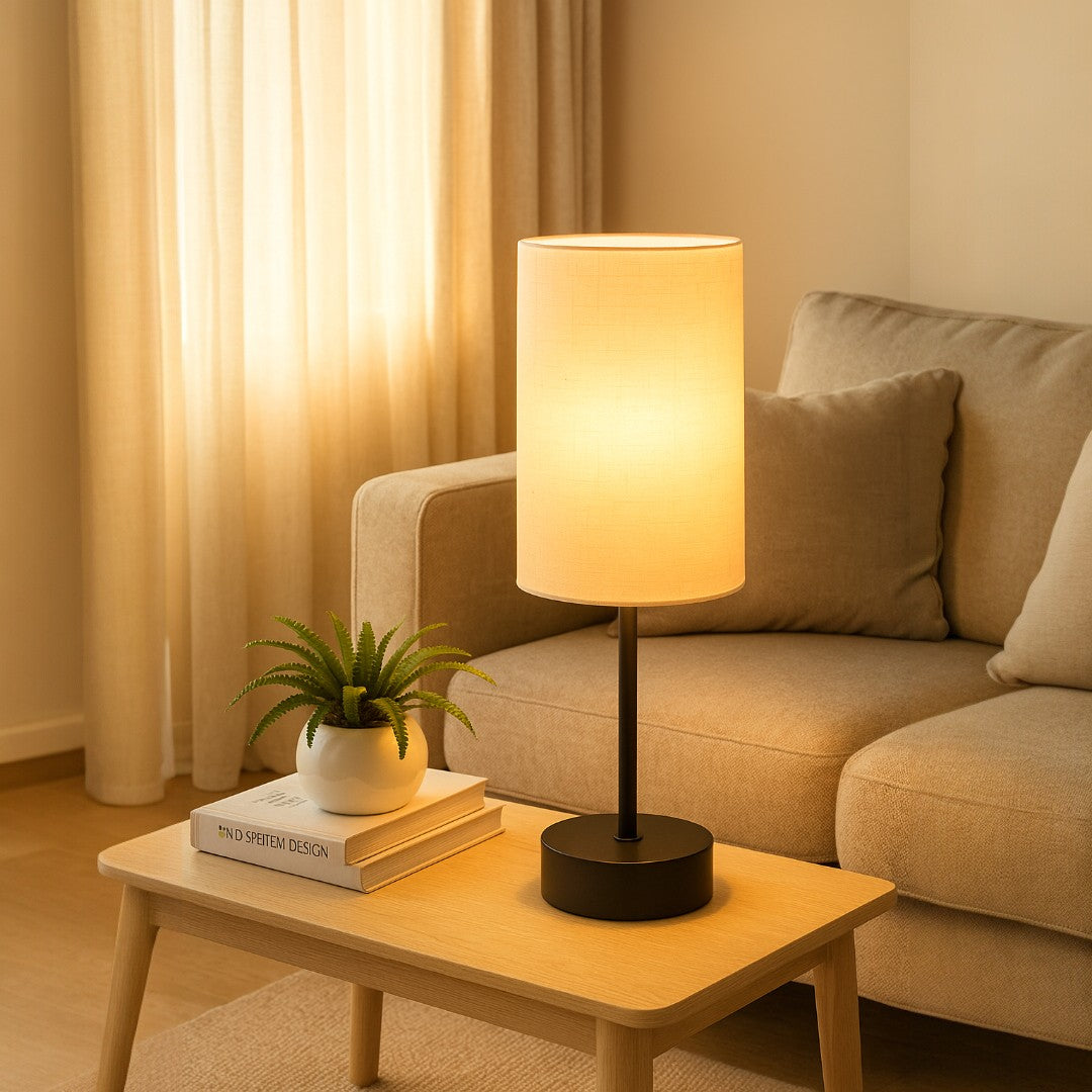 Lampa Stołowa Z Dotykowym Sterowaniem – Z Portami Ładowania – widok produktu 3 | Nuvira Home
