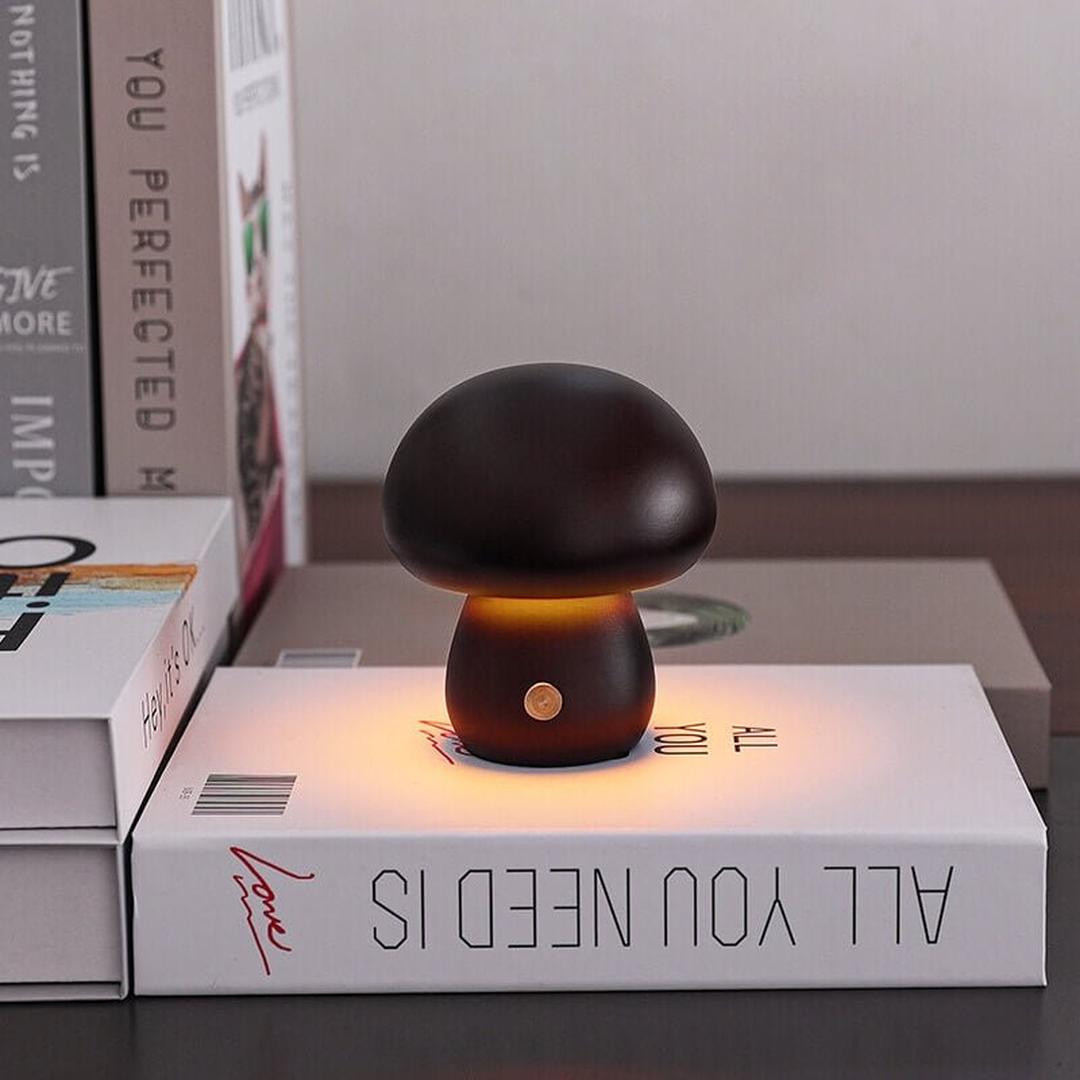 Lampka Nocna LED – Kształt Grzyba Ściemniana – widok produktu 3 | Nuvira Home