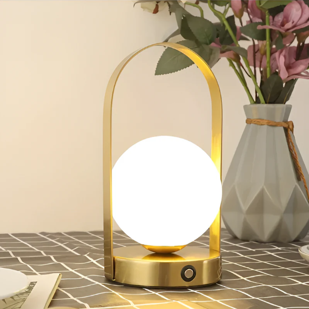 Luksusowa Bezprzewodowa Lampa Stołowa – Ładowalna Lampa LED – widok produktu 3 | Nuvira Home
