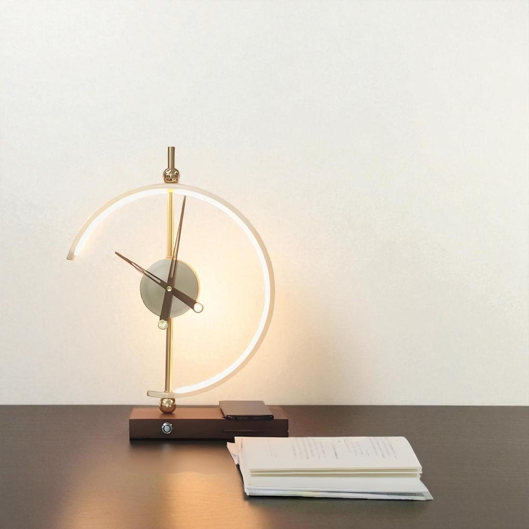 Luksusowa Lampa Z Zegarem – Z Ładowarką – widok produktu 6 | Nuvira Home