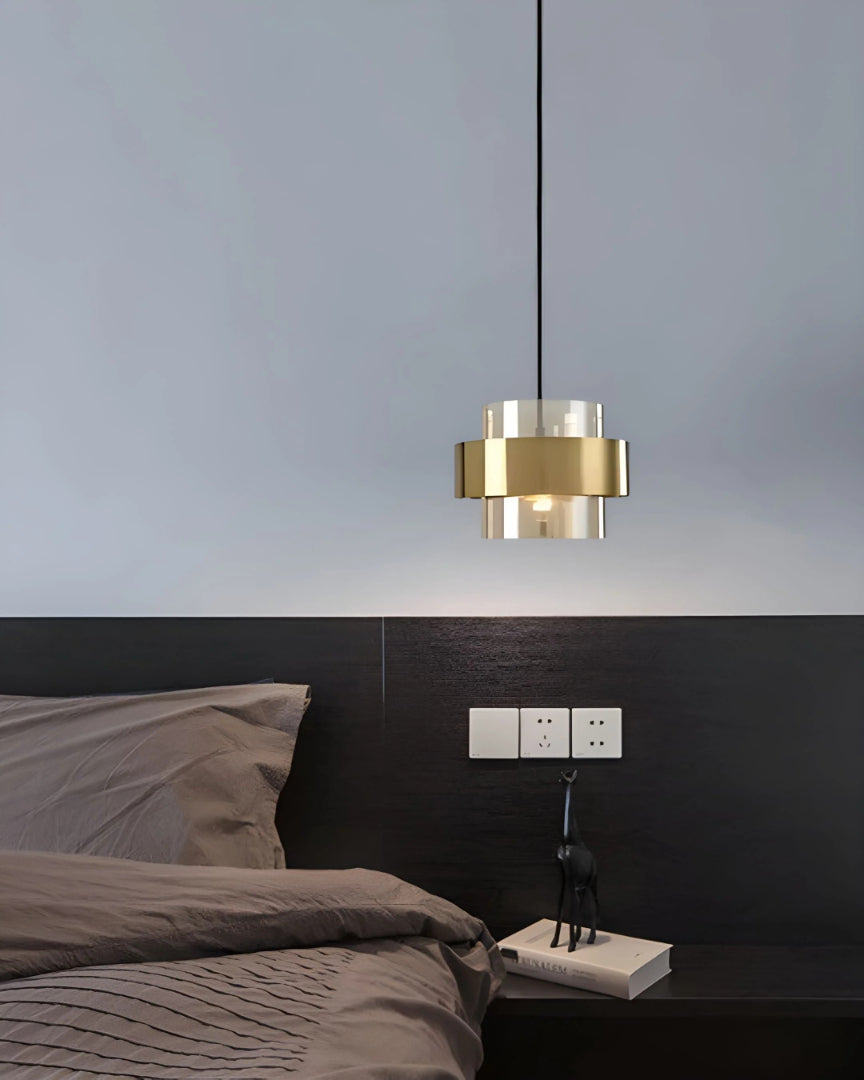 Metalowa lampa wisząca z kloszem szklanym – widok produktu 10 | Nuvira Home