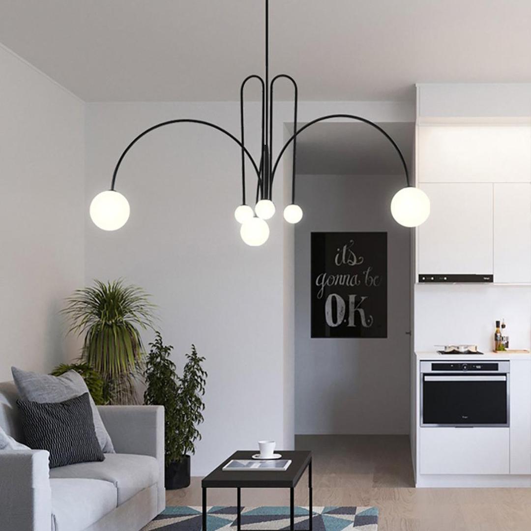 Metalowy Żyrandol Z Kulistymi Kloszami – widok produktu 6 | Nuvira Home