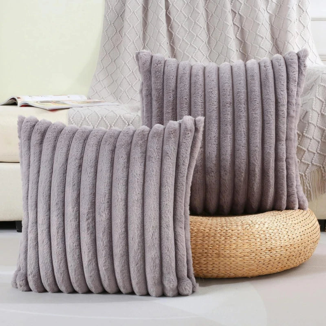 Miękka Poduszka Dekoracyjna na Kanapę i Łóżko – widok produktu 3 | Nuvira Home