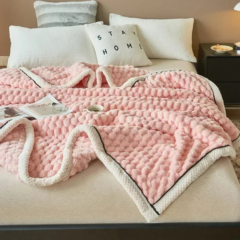 Miękki Flanelowy Koc na Kanapę i Łóżko – widok produktu 1 | Nuvira Home