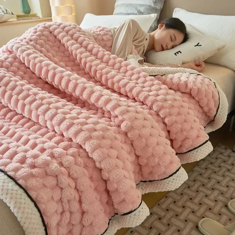 Miękki Flanelowy Koc na Kanapę i Łóżko – widok produktu 5 | Nuvira Home