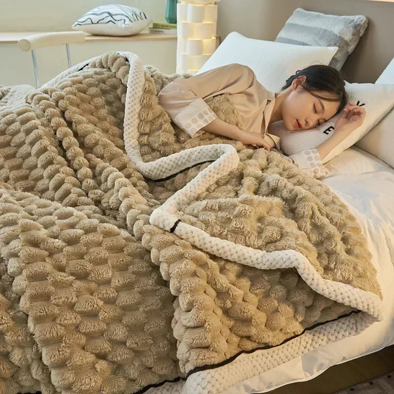 Miękki Flanelowy Koc na Kanapę i Łóżko – widok produktu 6 | Nuvira Home