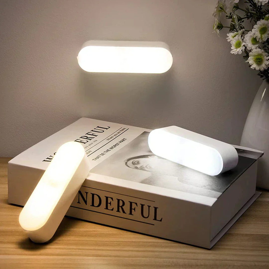 Minimalistyczna lampa ścienna z czujnikiem ruchu – widok produktu 4 | Nuvira Home