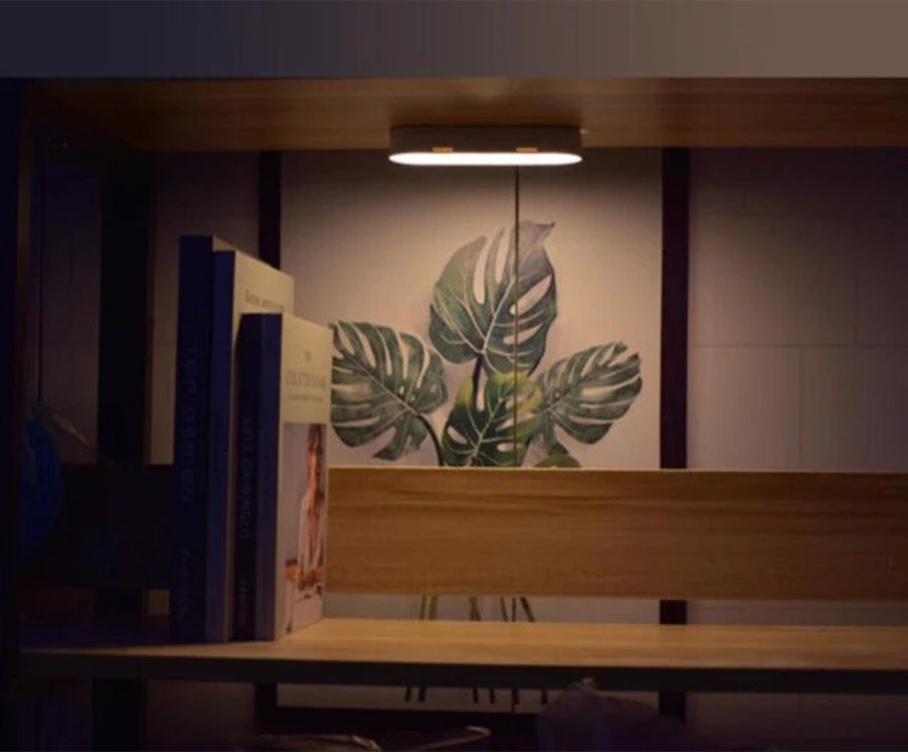 Minimalistyczna lampa ścienna z czujnikiem ruchu – widok produktu 5 | Nuvira Home