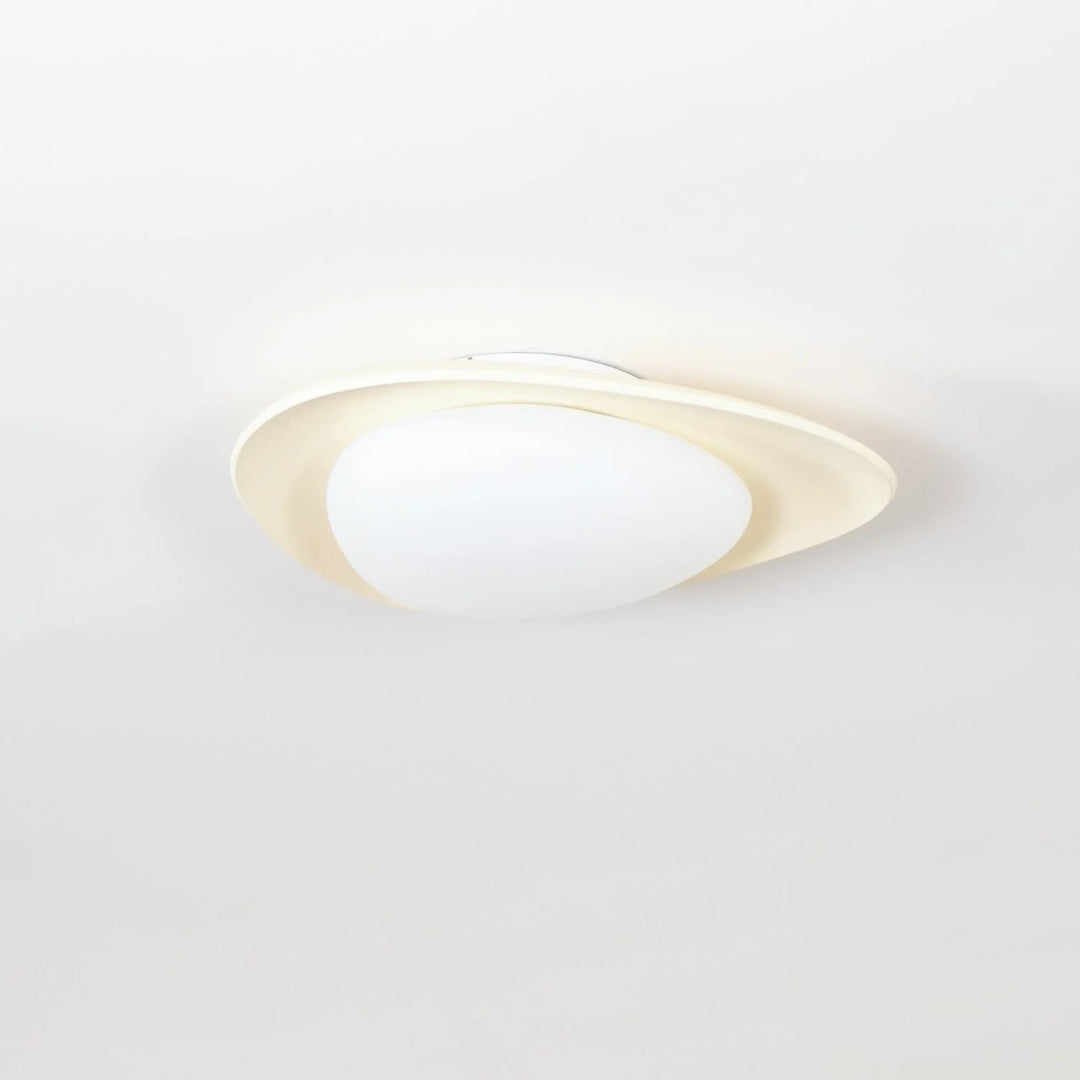 Minimalistyczna lampa sufitowa z motywem liścia – widok produktu 27 | Nuvira Home