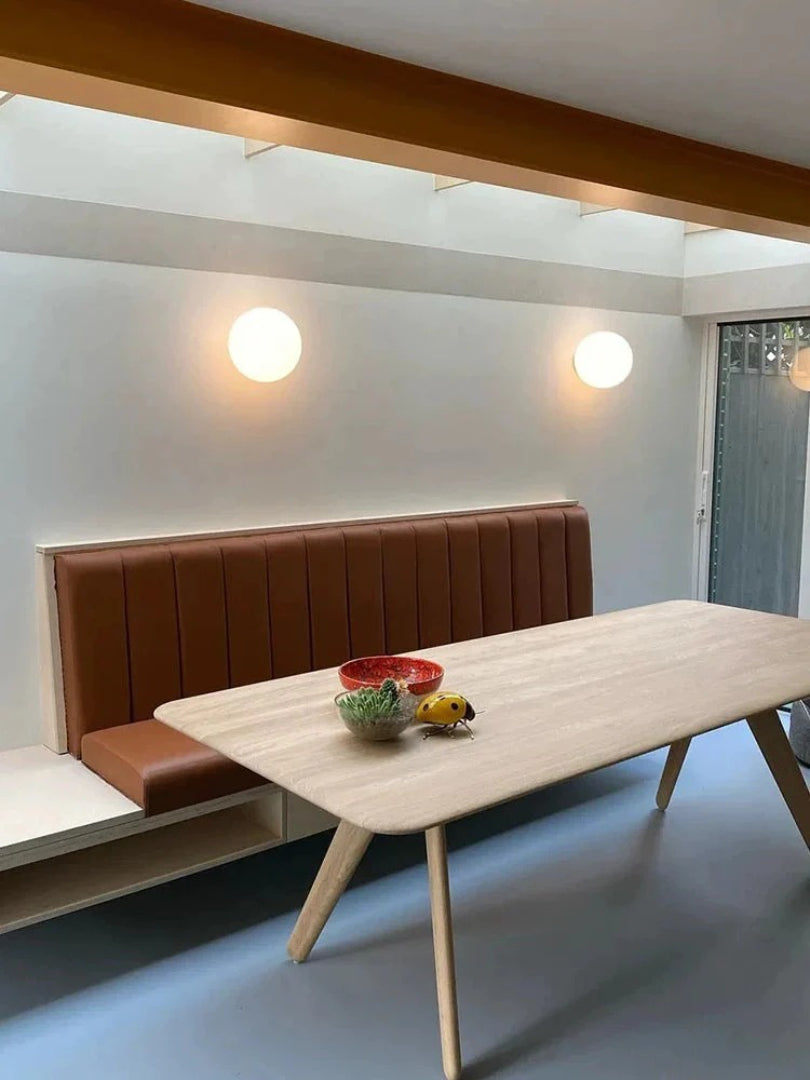 Minimalistyczna matowa szklana lampa ścienna – widok produktu 7 | Nuvira Home