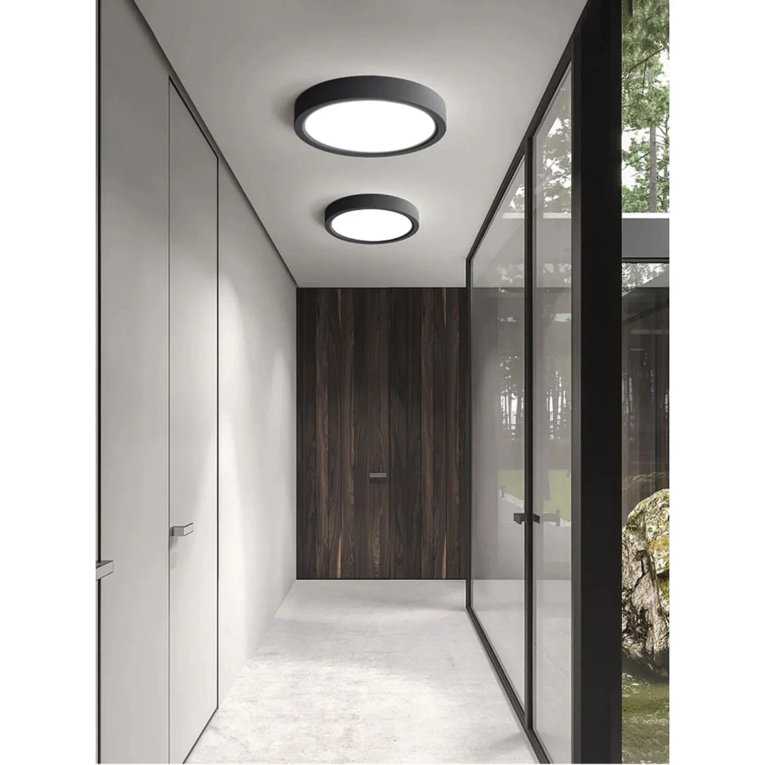 Minimalistyczna okrągła lampa sufitowa – widok produktu 24 | Nuvira Home