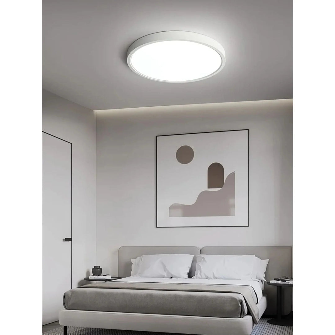 Minimalistyczna okrągła lampa sufitowa – widok produktu 28 | Nuvira Home