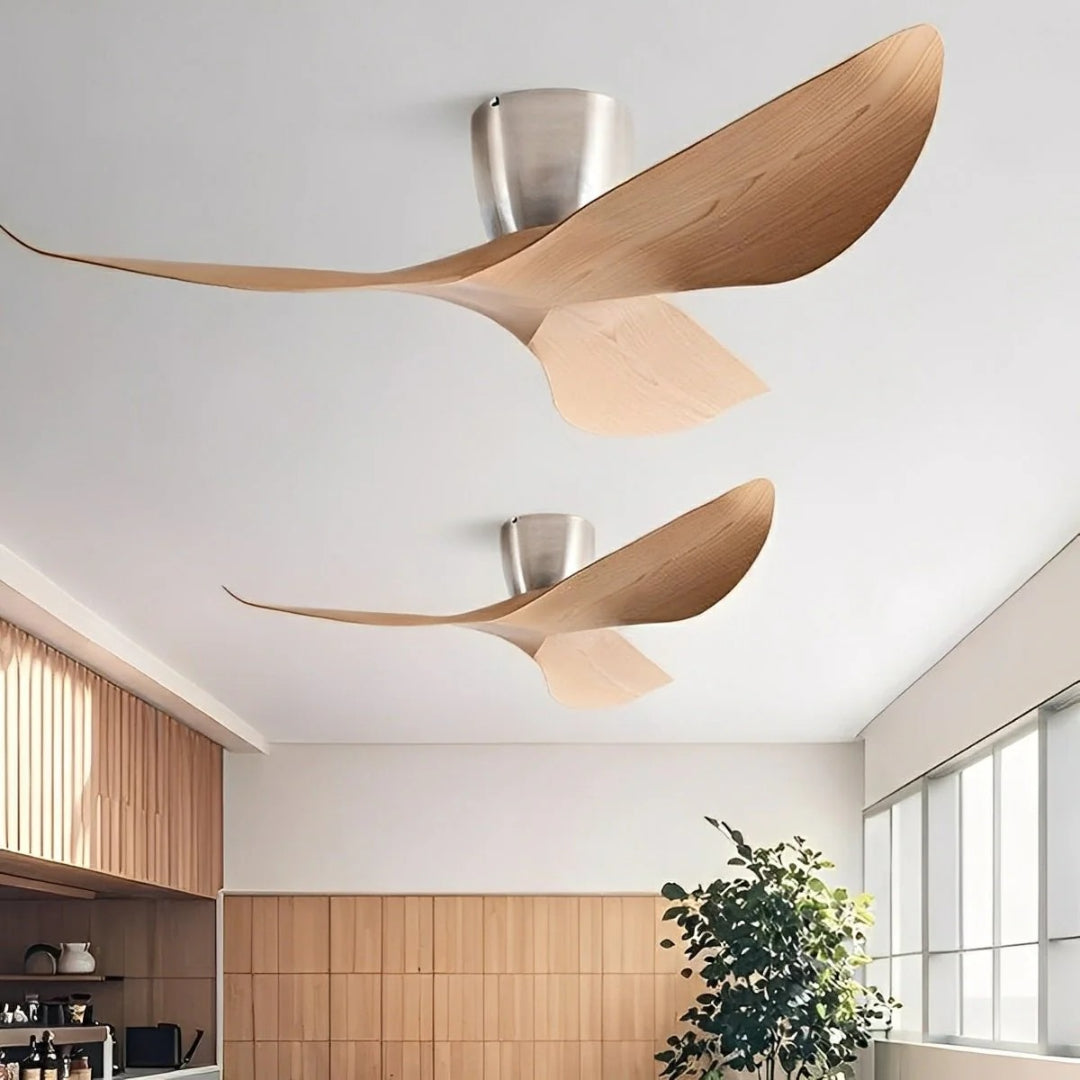 Minimalistyczny wentylator sufitowy z łopatkami – widok produktu 1 | Nuvira Home