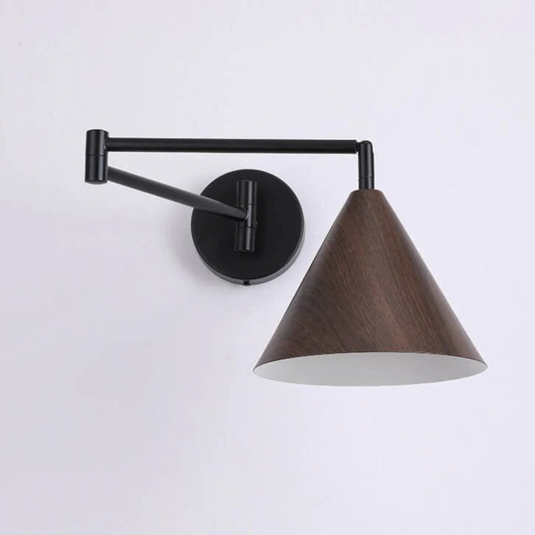 Nordycka drewniana stożkowa lampa ścienna – widok produktu 7 | Nuvira Home