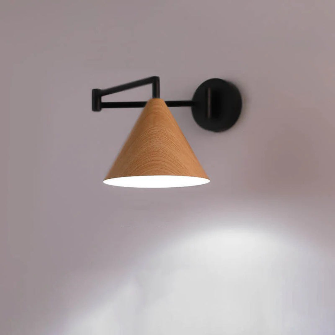 Nordycka drewniana stożkowa lampa ścienna – widok produktu 16 | Nuvira Home