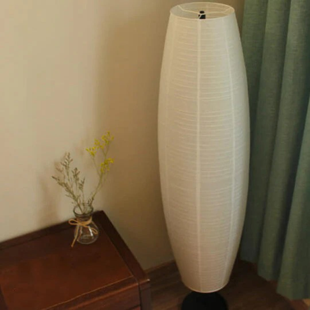 Nordycka papierowa kolumnowa lampa podłogowa – widok produktu 10 | Nuvira Home