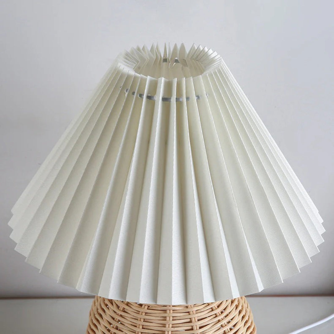 Nordycka rattanowa plisowana lampka stołowa – widok produktu 17 | Nuvira Home