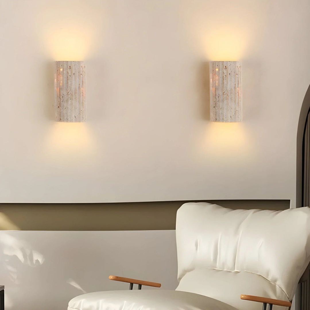 Nowoczesna kamienna lampa ścienna LED – widok produktu 1 | Nuvira Home